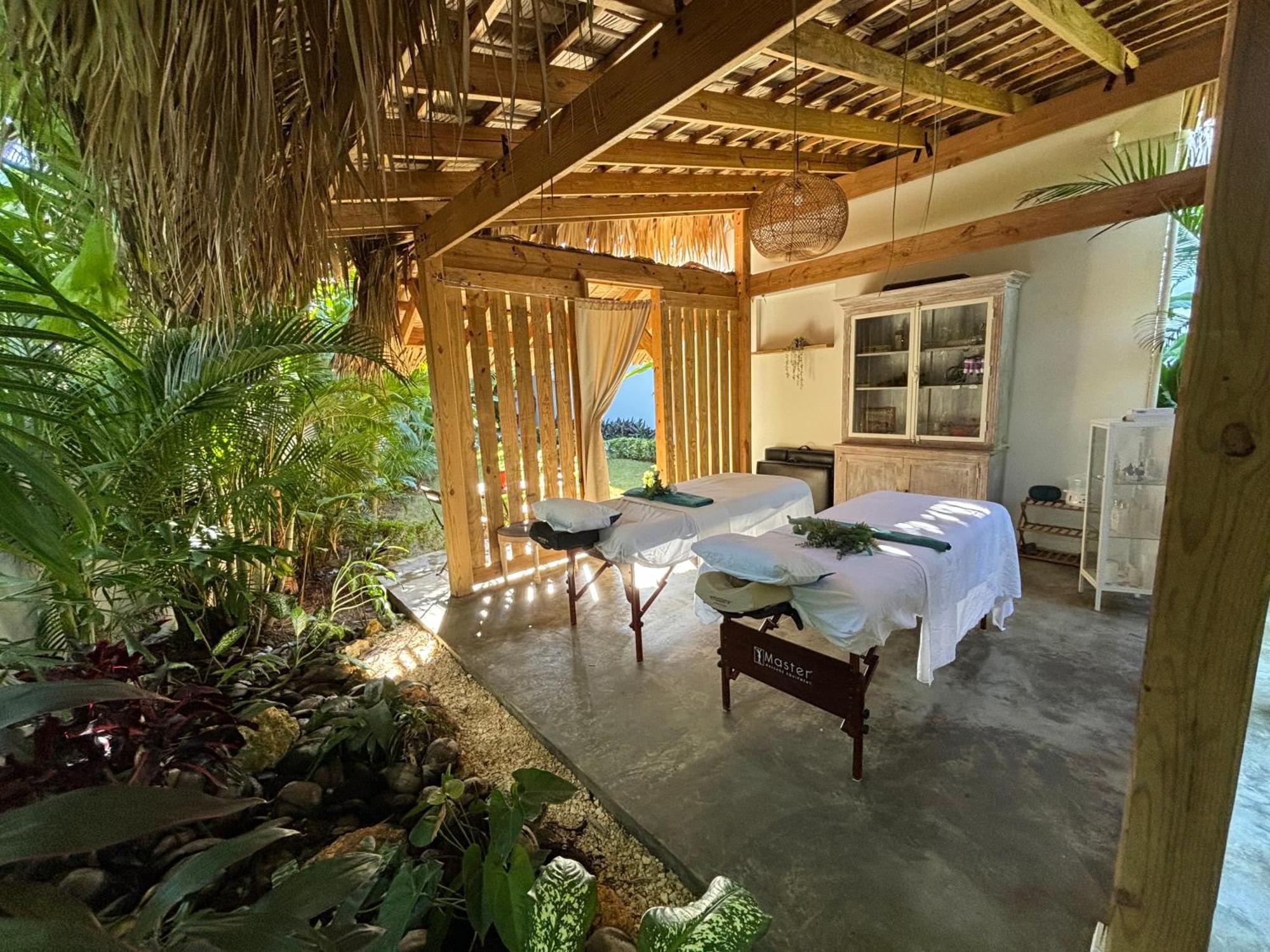 Takuma Boutik Hotel Las Terrenas Buitenkant foto